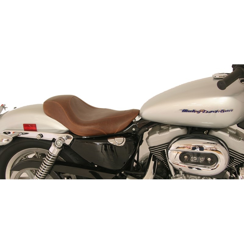 mustang tripper solo seat sportster