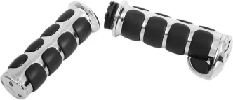 Kuryakyn Premium ISO-Grips With Standard ISO-Throttle Boss In Chrome Finish For 1974-2023 Harley Davidson Single And Dual Throttle Cable Models (6212)