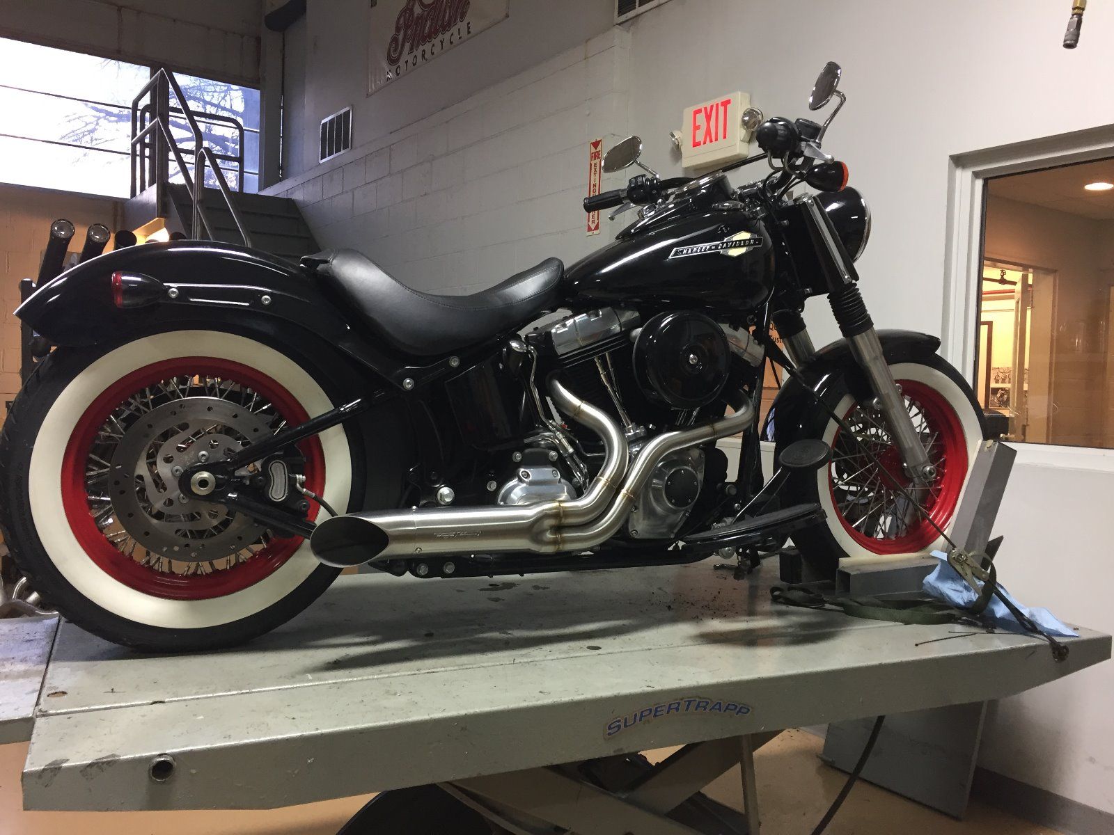 softail slim 2 into 1 exhaust